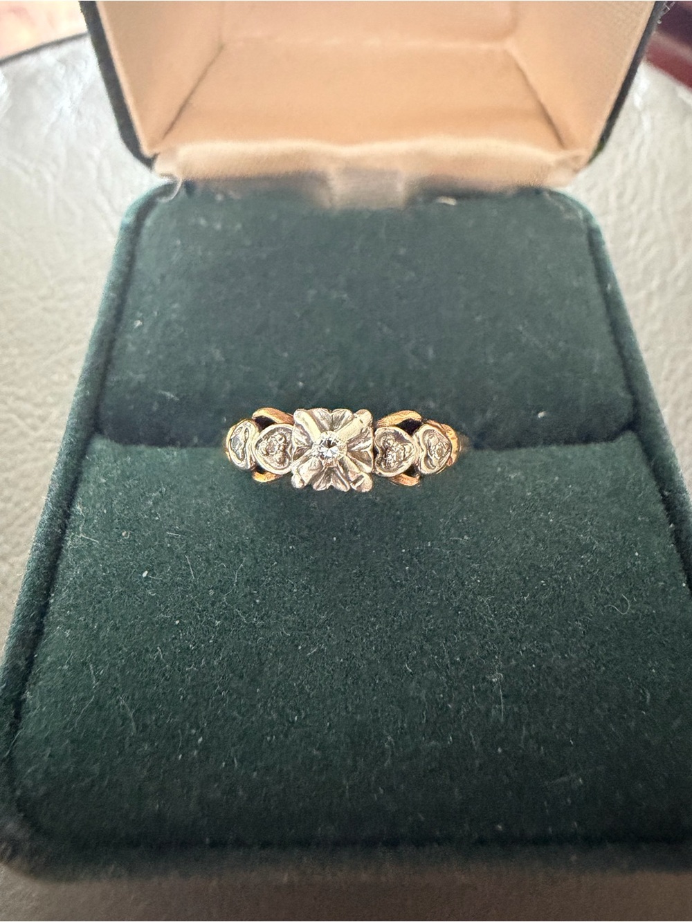 10k Gold and Floral Diamond Accent Ring - Women Jewelry Size 4 Approx.